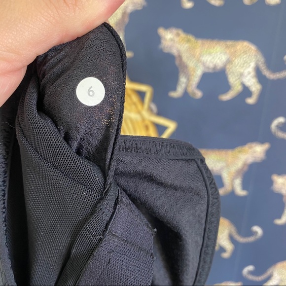 Lululemon Bend & Flow Tank - Picture 4 of 4